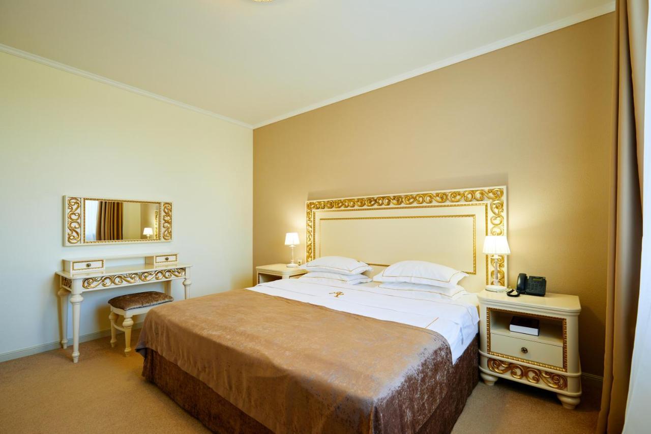Medical&Spa Resort Alfa Radon Baraviki Exterior foto
